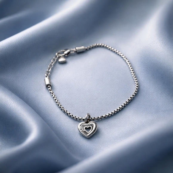 Brighton Jewelry - Brighton Silver Plated Heart Charm Bracelet Box Chain 8 Inch Chain